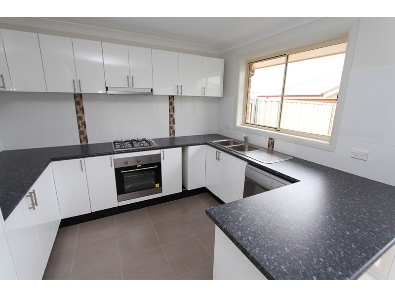 1 / 83D Marsden Lane, Kelso NSW 2795