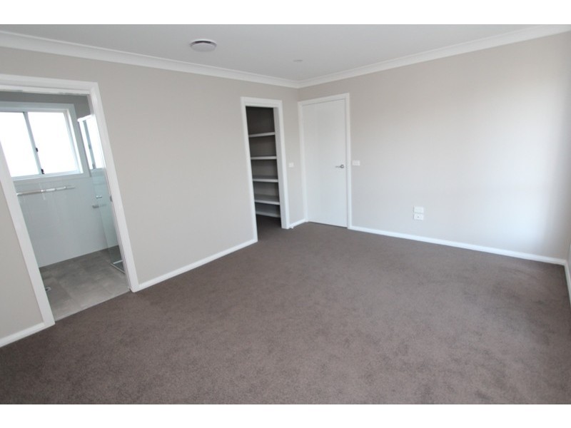 3 Cheviot Drive, Kelso NSW 2795