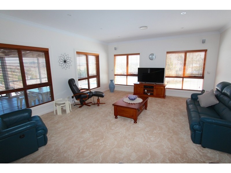 83 Blue Ridge Drive, White Rock NSW 2795