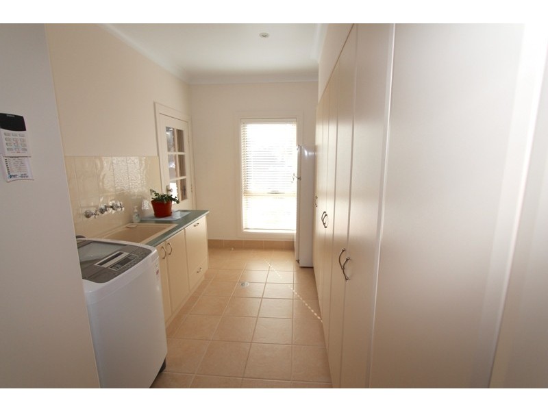 83 Blue Ridge Drive, White Rock NSW 2795