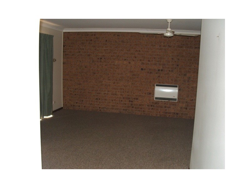 10 Sloman Court, Bathurst NSW 2795