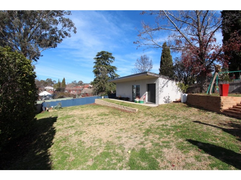 4 Mckell Street, West Bathurst NSW 2795