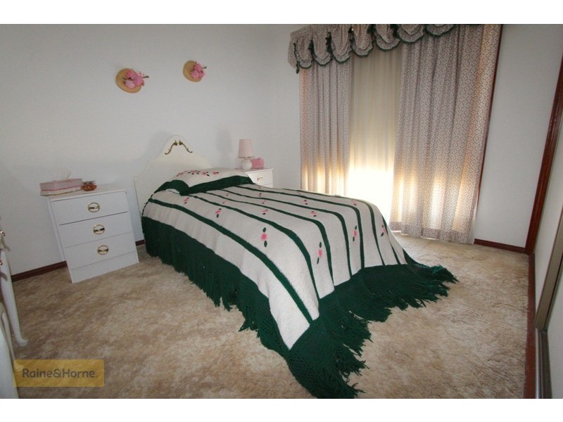 12 Beavis Place, Llanarth NSW 2795