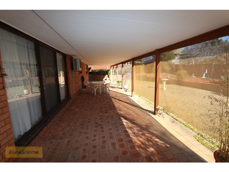 12 Beavis Place, Llanarth NSW 2795