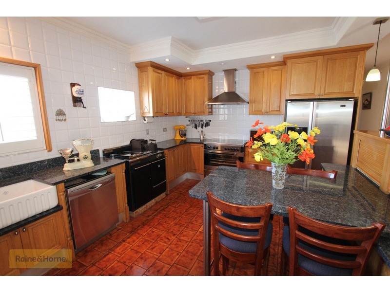 16 Cherry Lane, Robin Hill NSW 2795