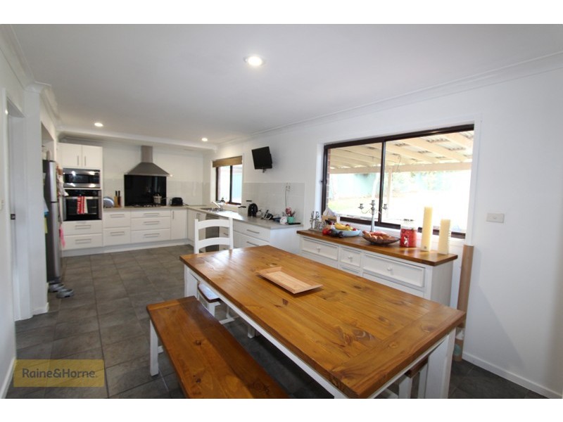 13 Weeronga Way, Kelso NSW 2795