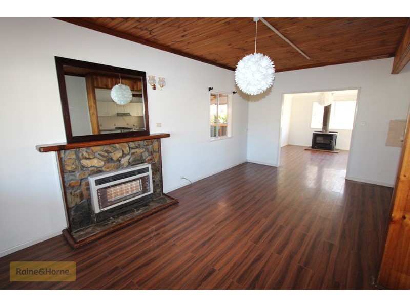 287 Durham Street, West Bathurst NSW 2795