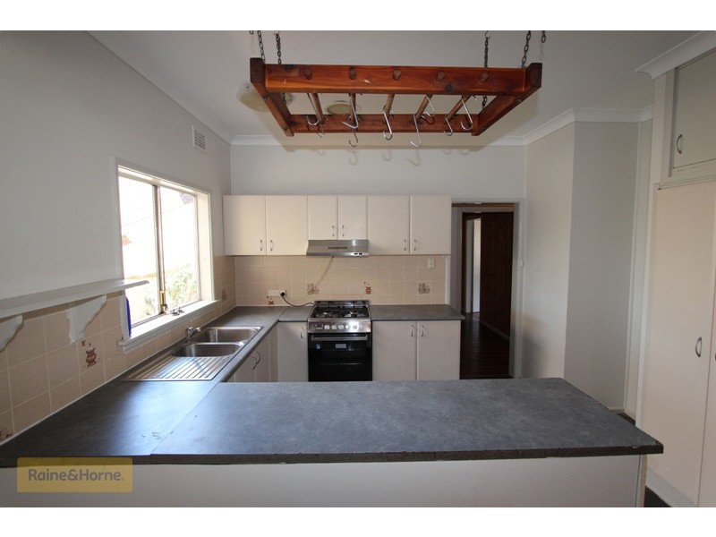 287 Durham Street, West Bathurst NSW 2795