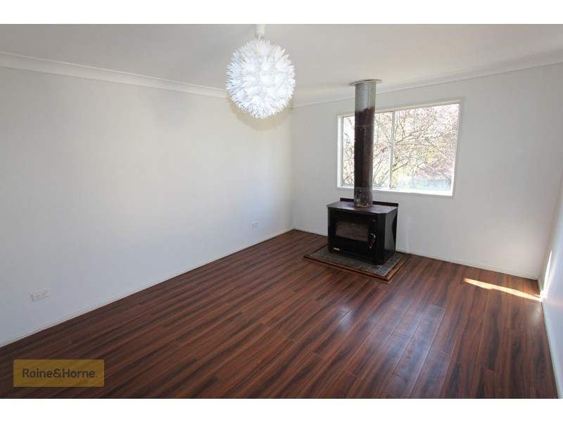 287 Durham Street, West Bathurst NSW 2795