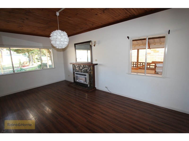 287 Durham Street, West Bathurst NSW 2795