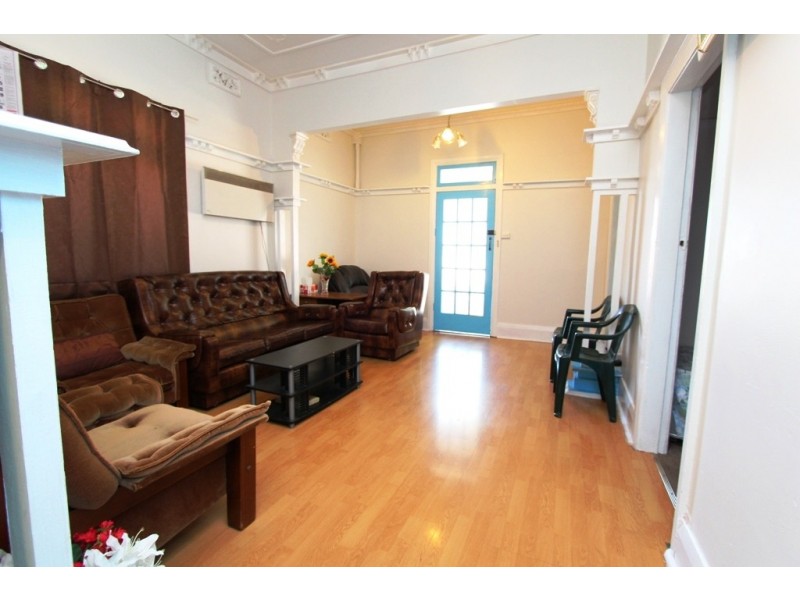 197 Stewart Street, Bathurst NSW 2795