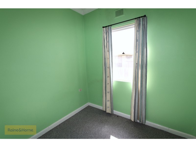 154 Havannah Street, Bathurst NSW 2795