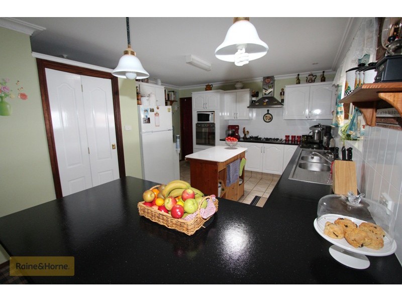 20 Landseer Street, Raglan NSW 2795