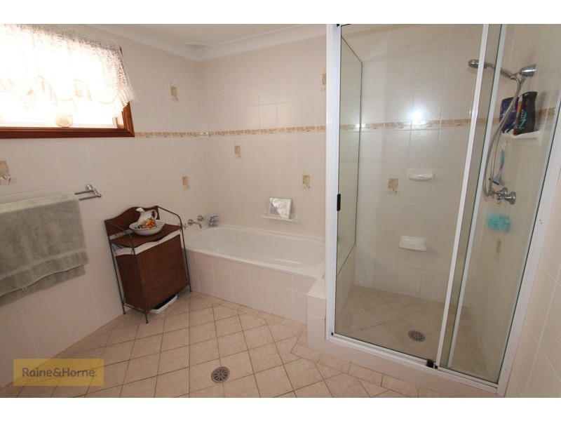 20 Landseer Street, Raglan NSW 2795
