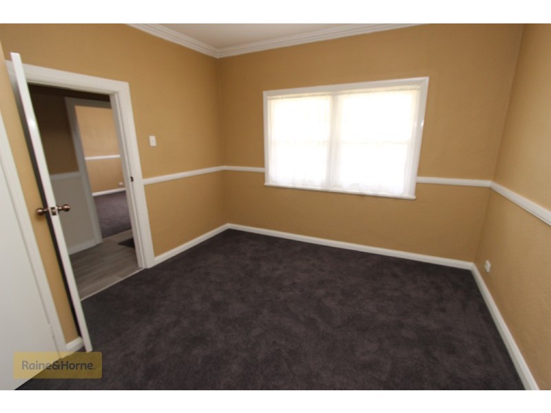 11 Park Street, Eglinton NSW 2795