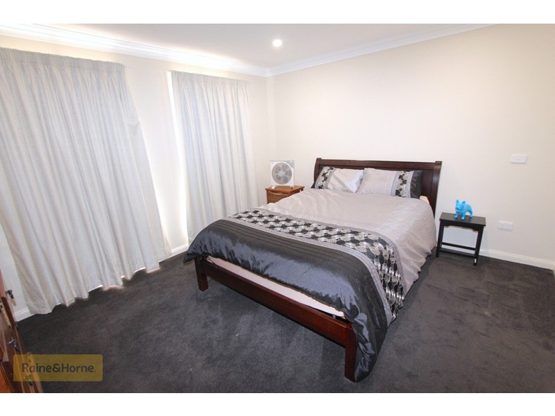 22 Keane Drive, Kelso NSW 2795
