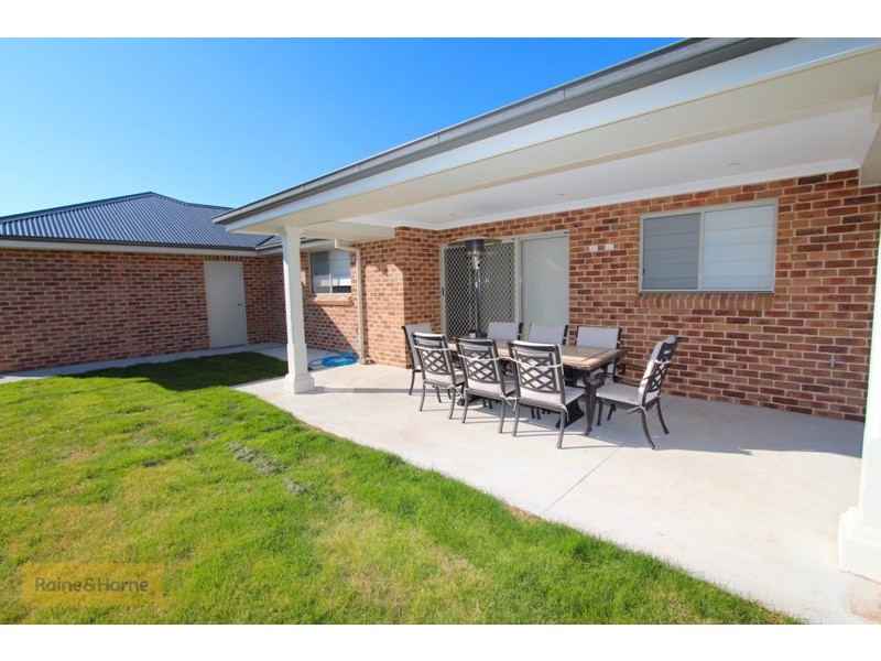 22 Keane Drive, Kelso NSW 2795