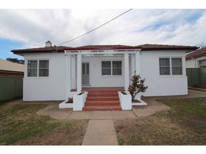 110 Sydney Road, Kelso NSW 2795
