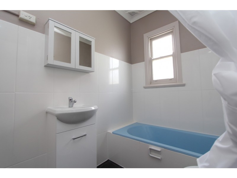 110 Sydney Road, Kelso NSW 2795