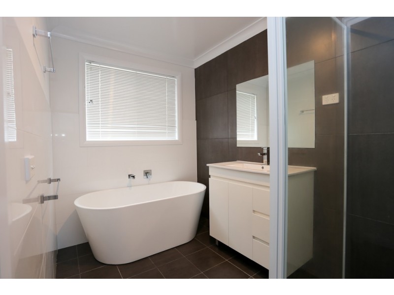 6 Opal Court, Kelso NSW 2795