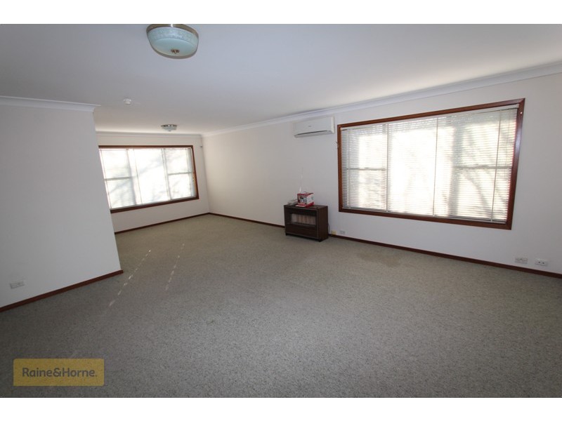 44 Gilmour Street, Kelso NSW 2795