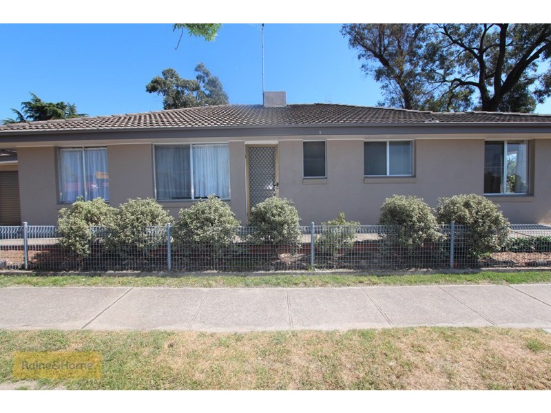54 Rocket Street, Bathurst NSW 2795