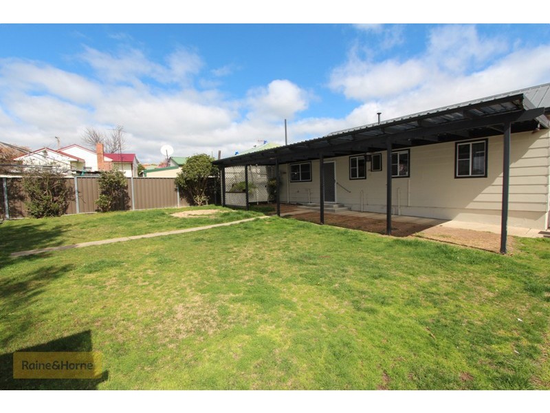 3 McPhillamy Avenue, Gormans Hill NSW 2795
