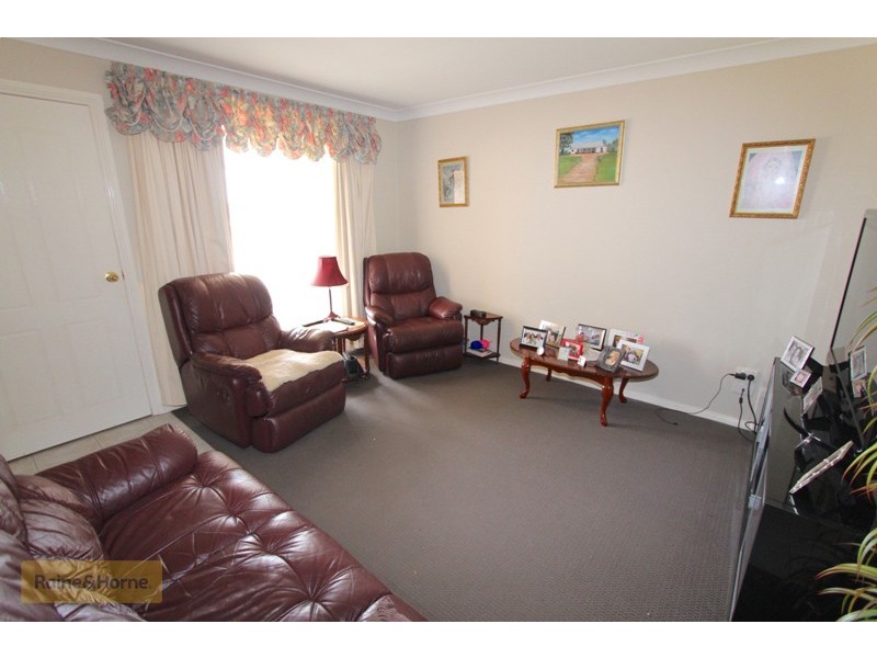 75 Locke Street, Raglan NSW 2795