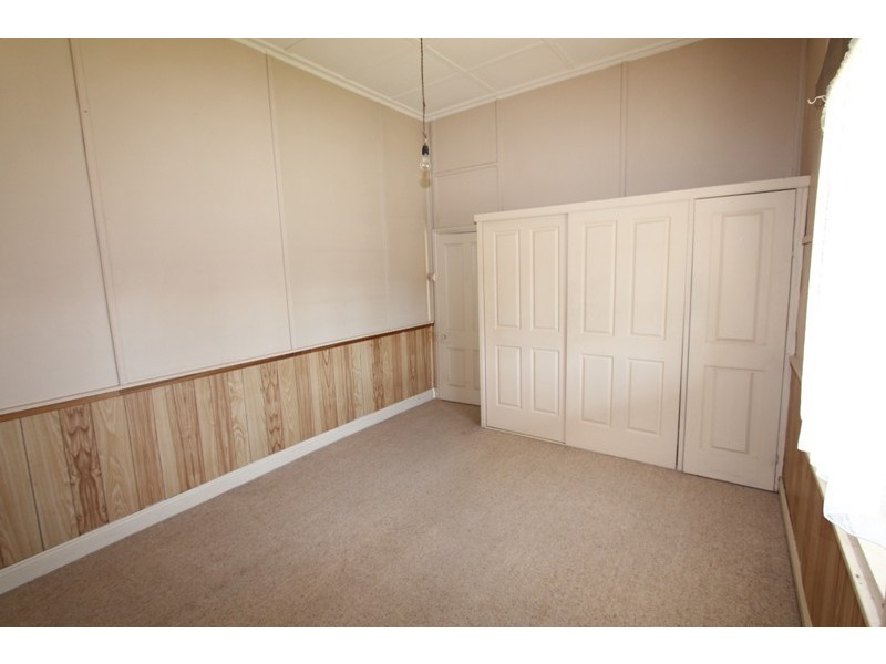 42 and 44 Rocket Street, Bathurst NSW 2795