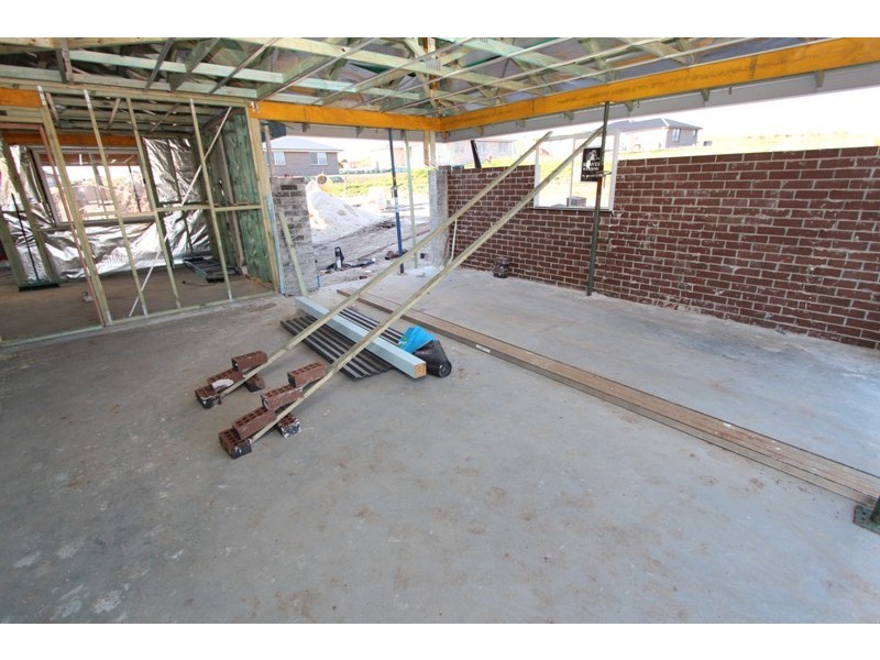 70 Wentworth Drive, Kelso NSW 2795