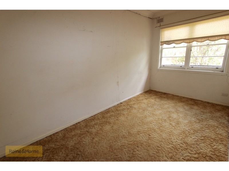 92 Hope Street, Bathurst NSW 2795