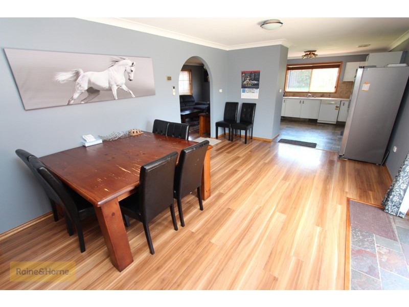 44 Hoolihan Close, Kelso NSW 2795