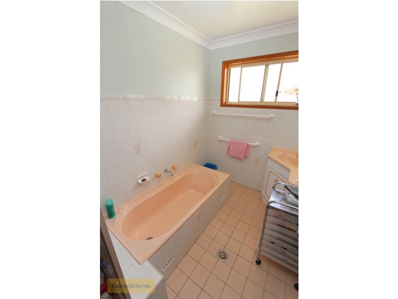 44 Hoolihan Close, Kelso NSW 2795