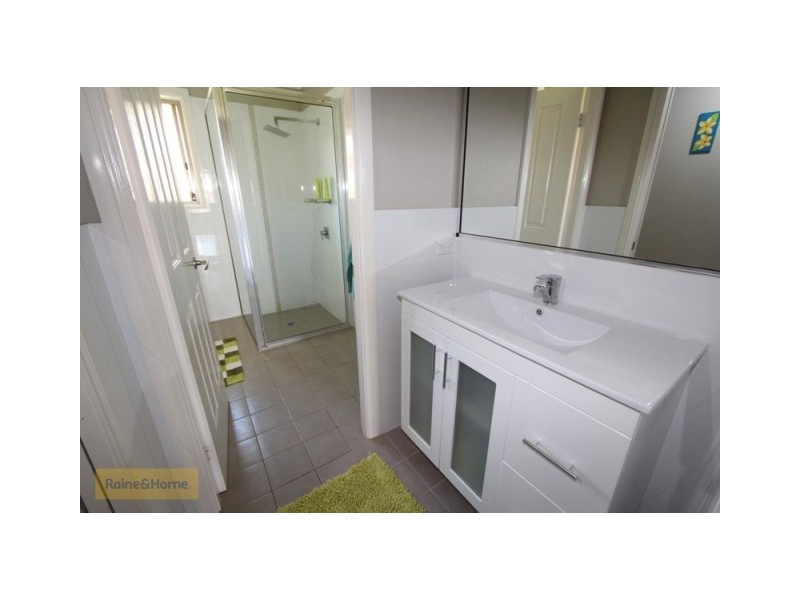 12 Robindale Court, Robin Hill NSW 2795