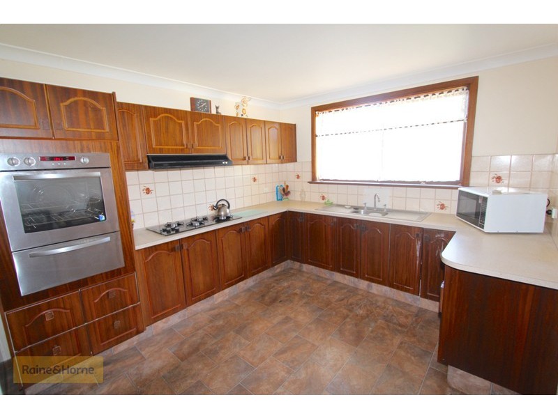 29 Rocket Street, Bathurst NSW 2795