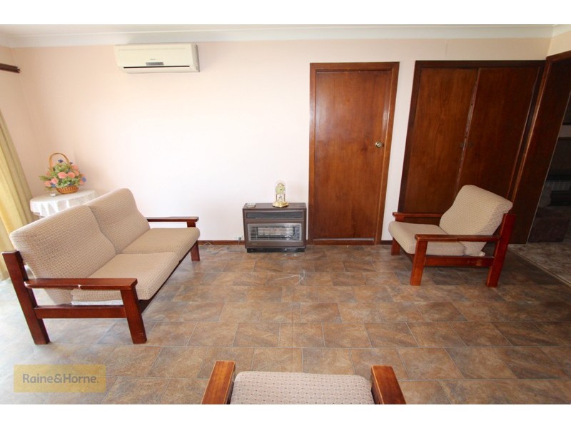 29 Rocket Street, Bathurst NSW 2795