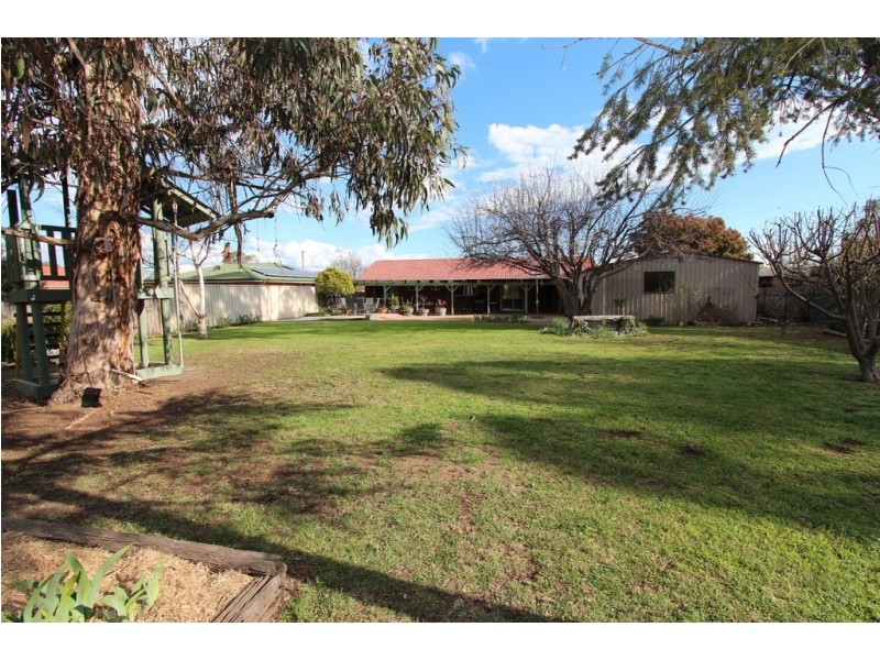 39 Halstead Street, Eglinton NSW 2795