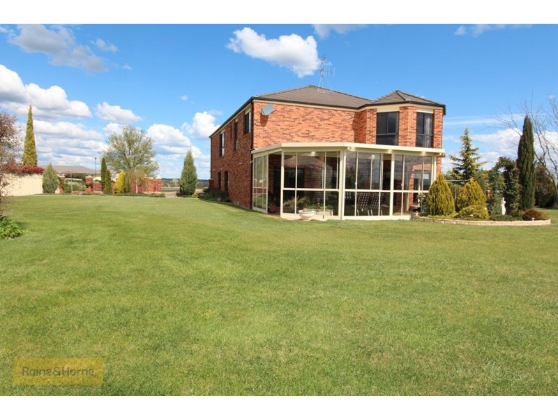 1 Lister Crescent, Kelso NSW 2795