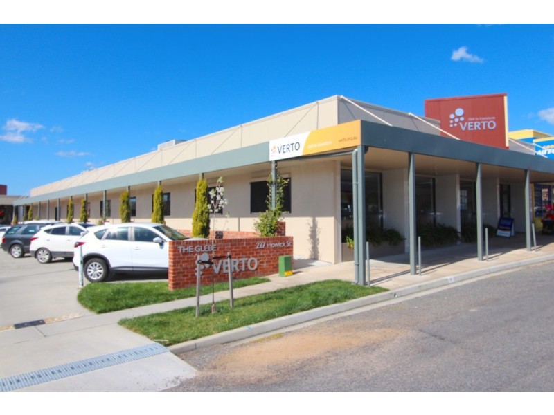 225 Howick St, Bathurst NSW 2795