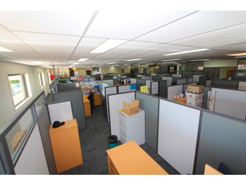 225 Howick St, Bathurst NSW 2795