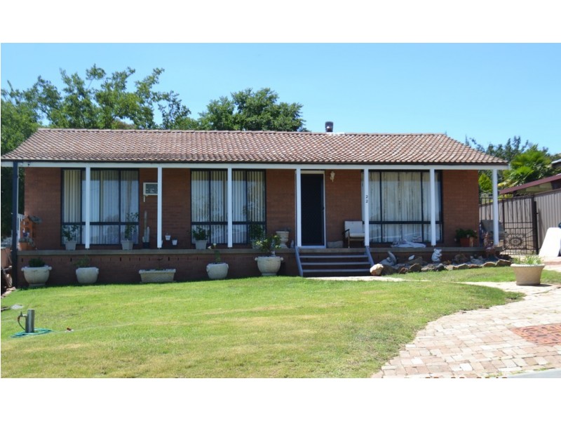 22 Schofield Way, Kelso NSW 2795