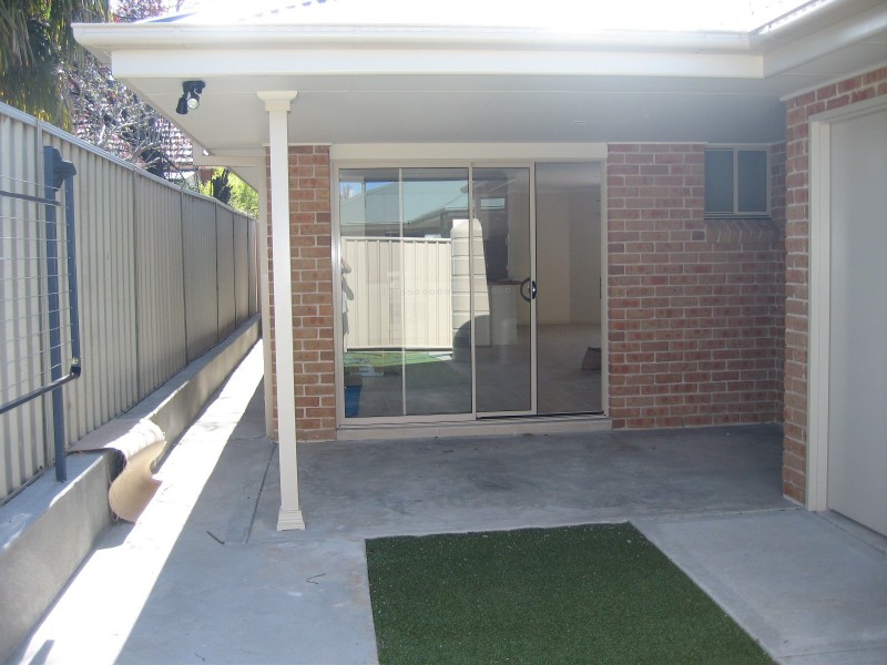 1 and 2 /358 Stewart Street, Bathurst NSW 2795