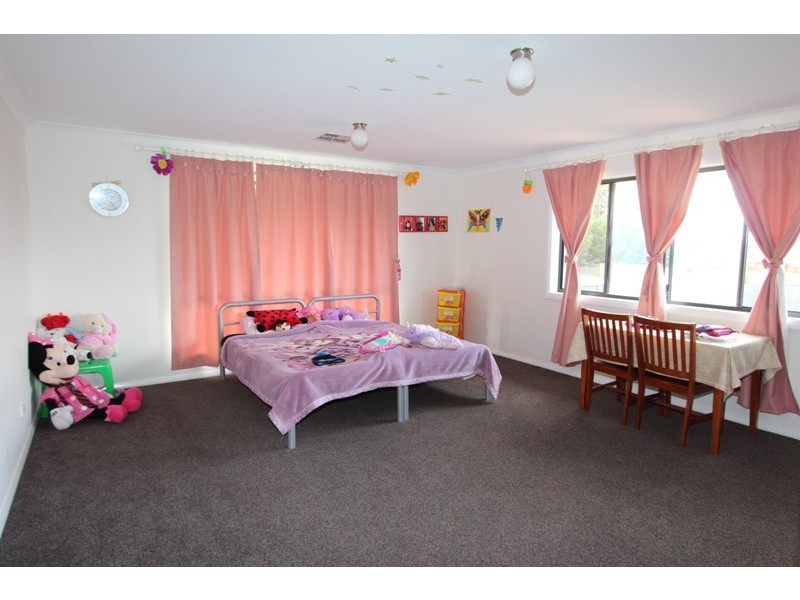 30 Plumb Street, Blayney NSW 2799