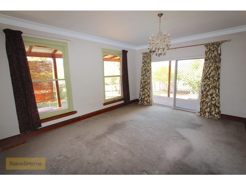 16 Fitzroy Street, Peel NSW 2795