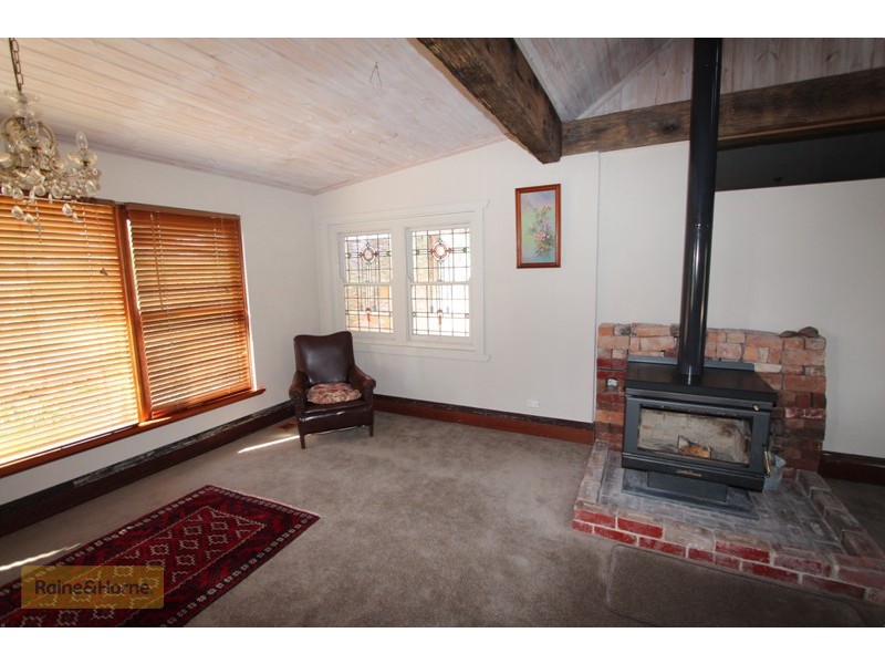 16 Fitzroy Street, Peel NSW 2795