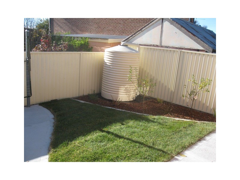 4/163b Keppel, Bathurst NSW 2795