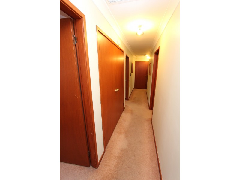 11 Thomas Close, South Bathurst NSW 2795