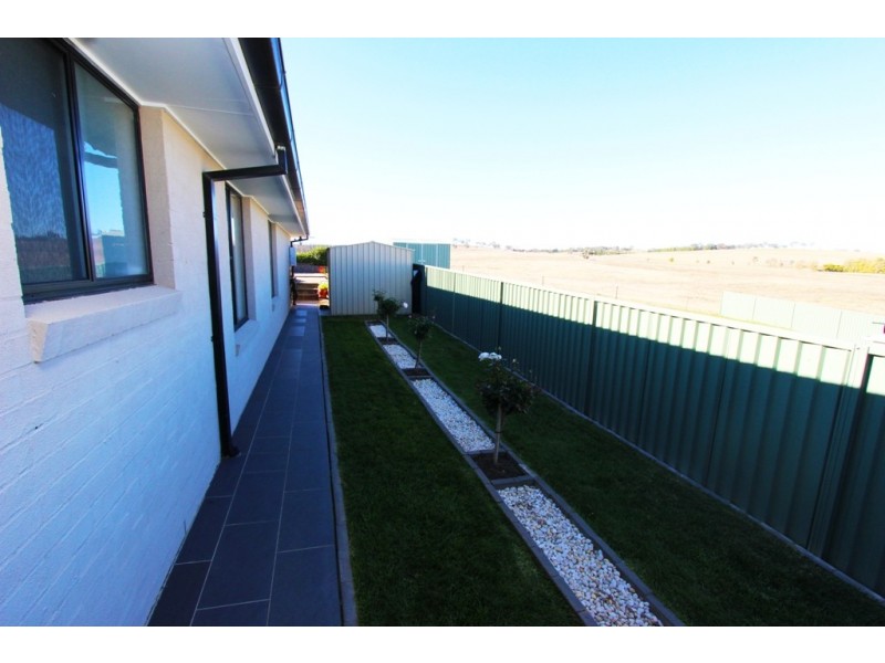 22 Marriott Avenue, Kelso NSW 2795