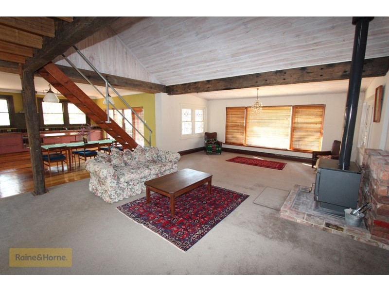 16 Fitzroy Street, Peel NSW 2795