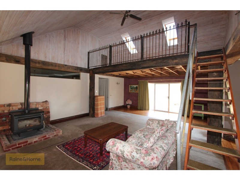 16 Fitzroy Street, Peel NSW 2795